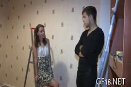 Mujeres poniendose pantimedias