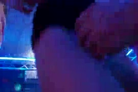 Porno ordeÑando mujeres