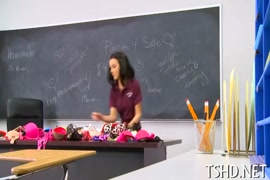 Mujeres con ropa interior muy sexi teniendo sexo