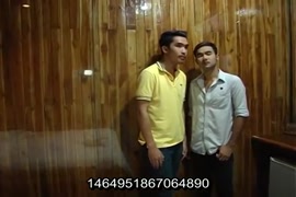 Profesoras teniendo relaciones con alumnos reales