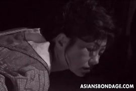 Porno de mujeres asien do el amor con animales
