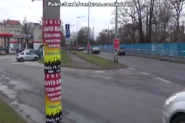Jovencito latino haciendose la paja