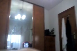 Sexo con el plomero y la sirvienta